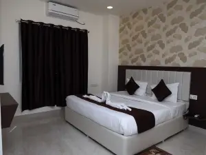 HOTEL  TARA