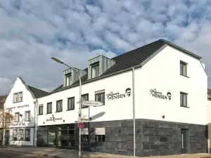 เฮนเซนส์ เรซิเดนซ์