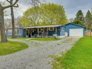 Pet-Friendly Caseville Cottage: Walk to Lake Huron
