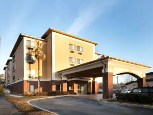 Sleep Inn & Suites North Mobile Saraland