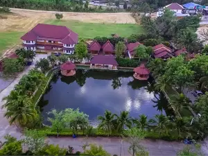 Ruen Sam Ran Resort