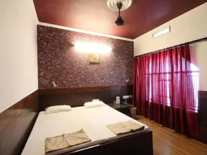 Hotel Ajay International