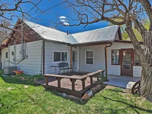Pet-Friendly Pioche Abode Close to 5 State Parks!
