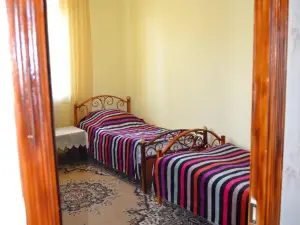 Serik & Geora Guesthouse