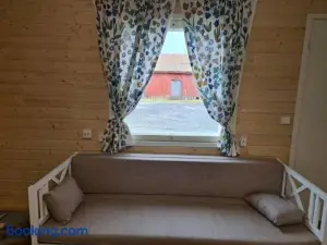 Mukavä mökki Luonnon Rauhassa Maaseudulla.