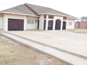 Stunning 5-bed Family Villa in Lubumbashi Congo