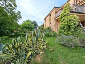 Casa Vincenzo 130 mq Con Portico ed Ingresso Esclusivo Dal Giardino