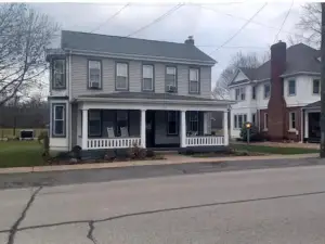 THIS OLD HOUSE near PSU and LHU and Sayers Lake