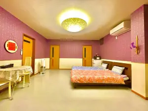 Inuyama Modern Room