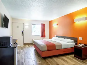 Motel 6 Starke, FL