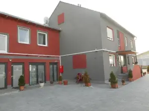 Pension Alis Augsburg