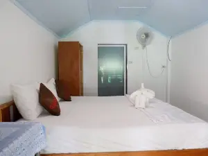 Phusam Big Resort