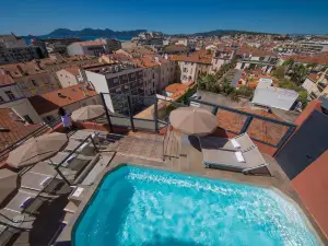 อีเดน โฮเต็ลแอนด์สปา คานส์