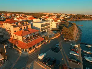 Hotel Delfin