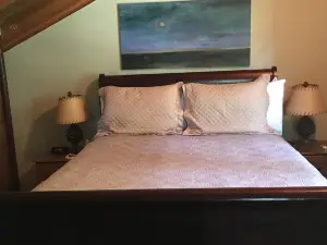 River Vista Vacation Homes