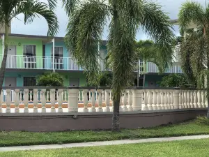 Tropical Inn & Suites, Downtown Clearwater