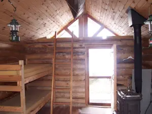 Charming Rustic Off-Road/Off-Grid Log Cabins on BWCA Wilderness Lake!