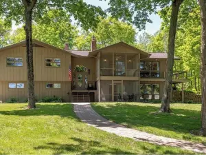 36 acres on Leech lake!