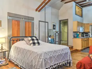 Pet-Friendly Loft Vacation Rental with Fire Pit!