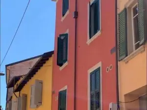 Backpackers House