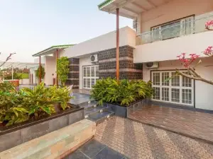 StayVista's Villa Cobblestone with Pool, Terrace & Gazebo