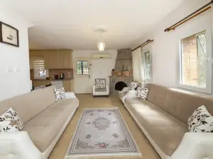Refreshing Villa Near Milas-Bodrum Airport