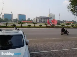 Khách Sạn Hương Sơn