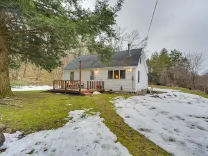 Pet-Friendly Upstate New York Vacation Rental!