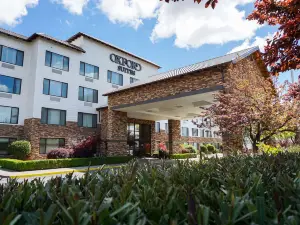 Oxford Suites Chico