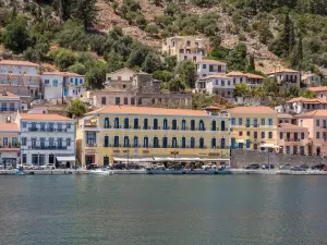 Aktaion City Hotel