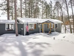 Nevis Cabin Escape w/ Private Hot Tub!