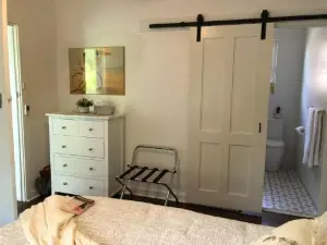 MRS Brown’s Comfy City Pad