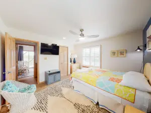 Partial ocean-view home in Corolla with private pool & hot tub