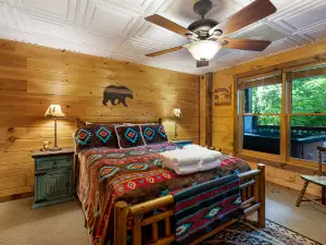 Cozy Escape with Game Room and Hot Tub - Charming Mountain Retreat