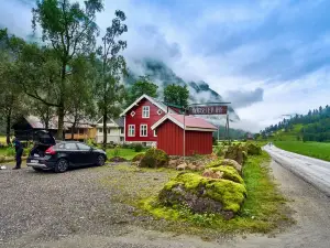 Rødseter Gjestegård