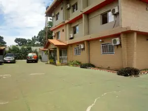 尚比西旅館酒店