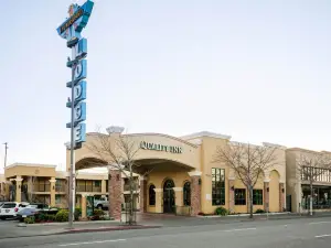 奇科州立大學附近品質酒店