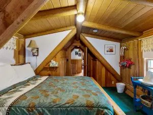 Authentic Maine Log Cabin