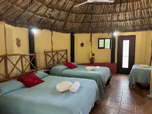 The Pickled Onion B&B and Restaurant Uxmal
