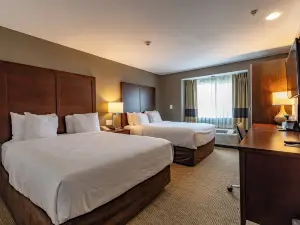 Four Corners Inn & Suites