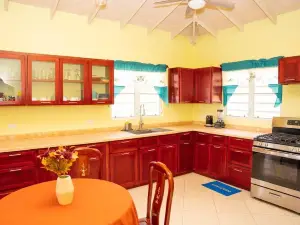 Charming 4-bedroom villa with WiFi and AC in St Georges, Fitches Creek, Antigua