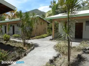 Sunset Bay Club & SeaSide Dive Resort