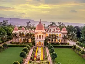 WelcomHeritage Shivavilas Palace, Hampi