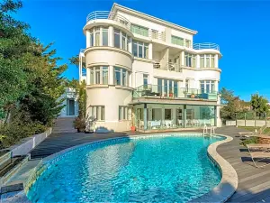 Amazonia Estoril Hotel