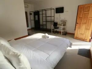 Schatz Hotel