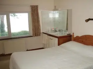 Dromcloc House