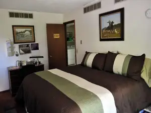 Lazy T Ranch Guest House