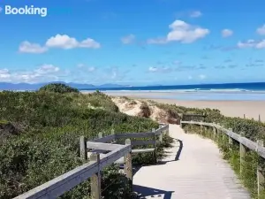 Prom Coast - Beach Abode - Sandy Point