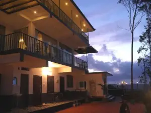 Paadi Holidays Ramakkalmedu