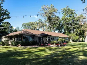 Lake House